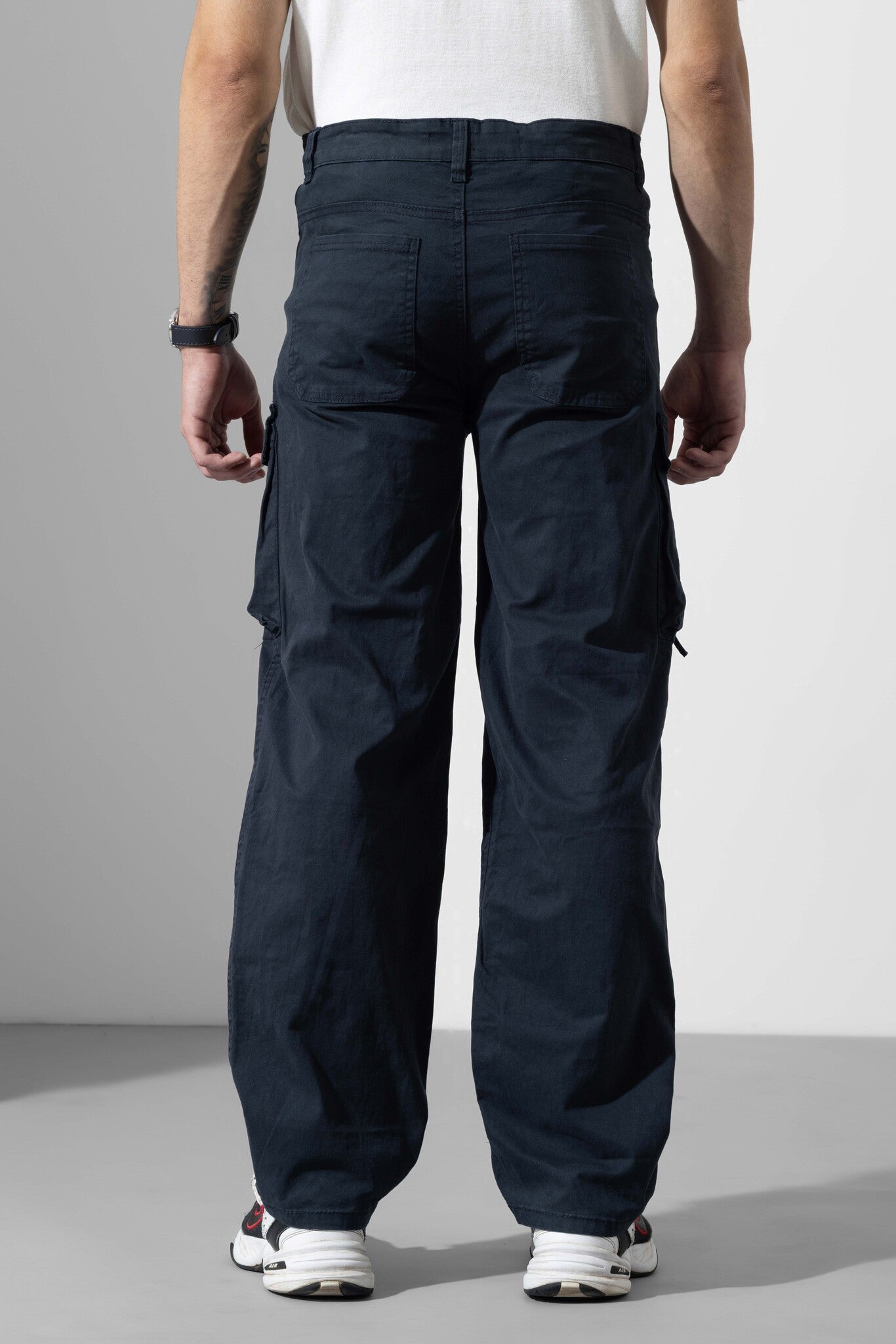 Navy Blue Men Multi Pocket Solid Cargo Pant