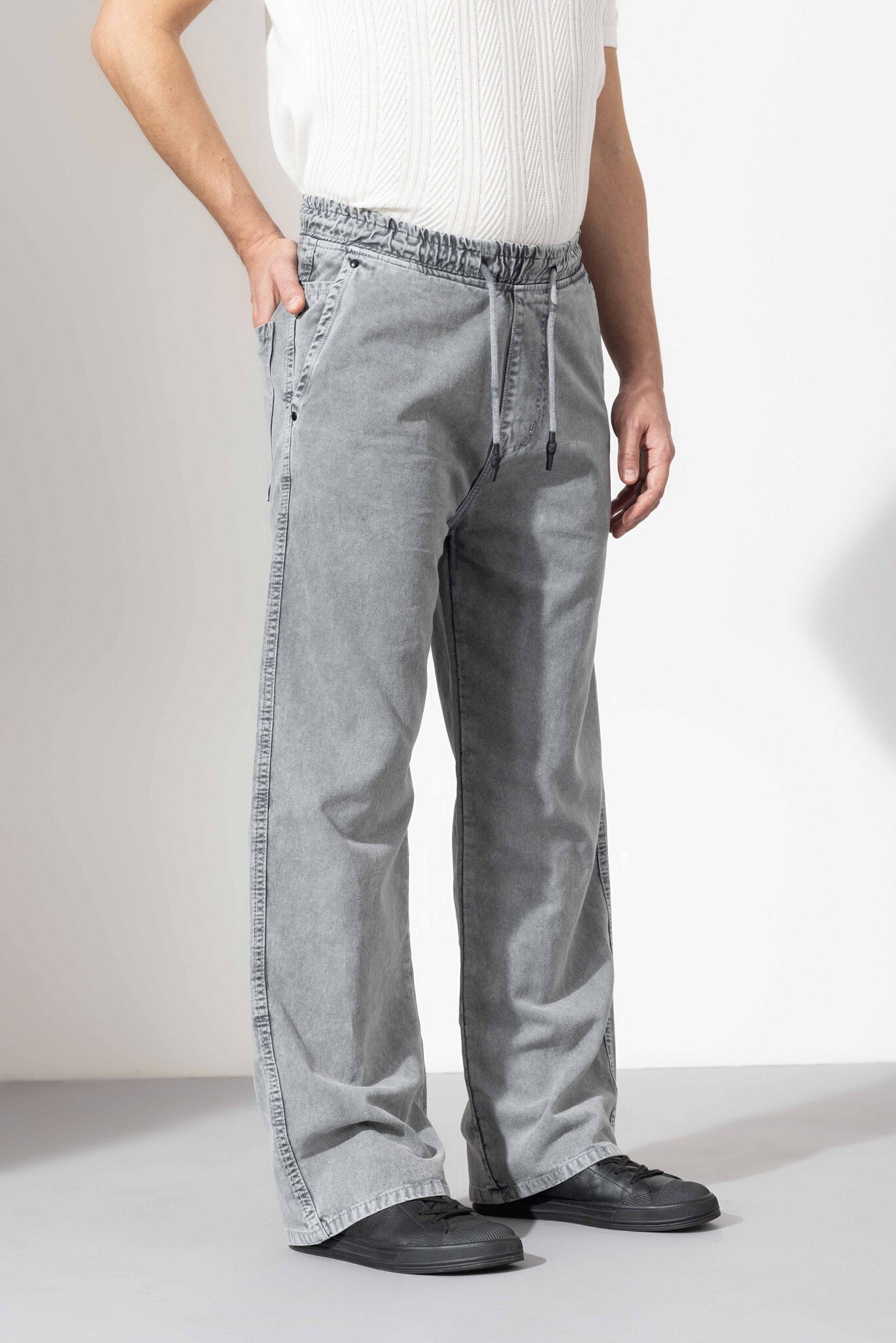 Grey Men Elasticated Waist Denim Jeans