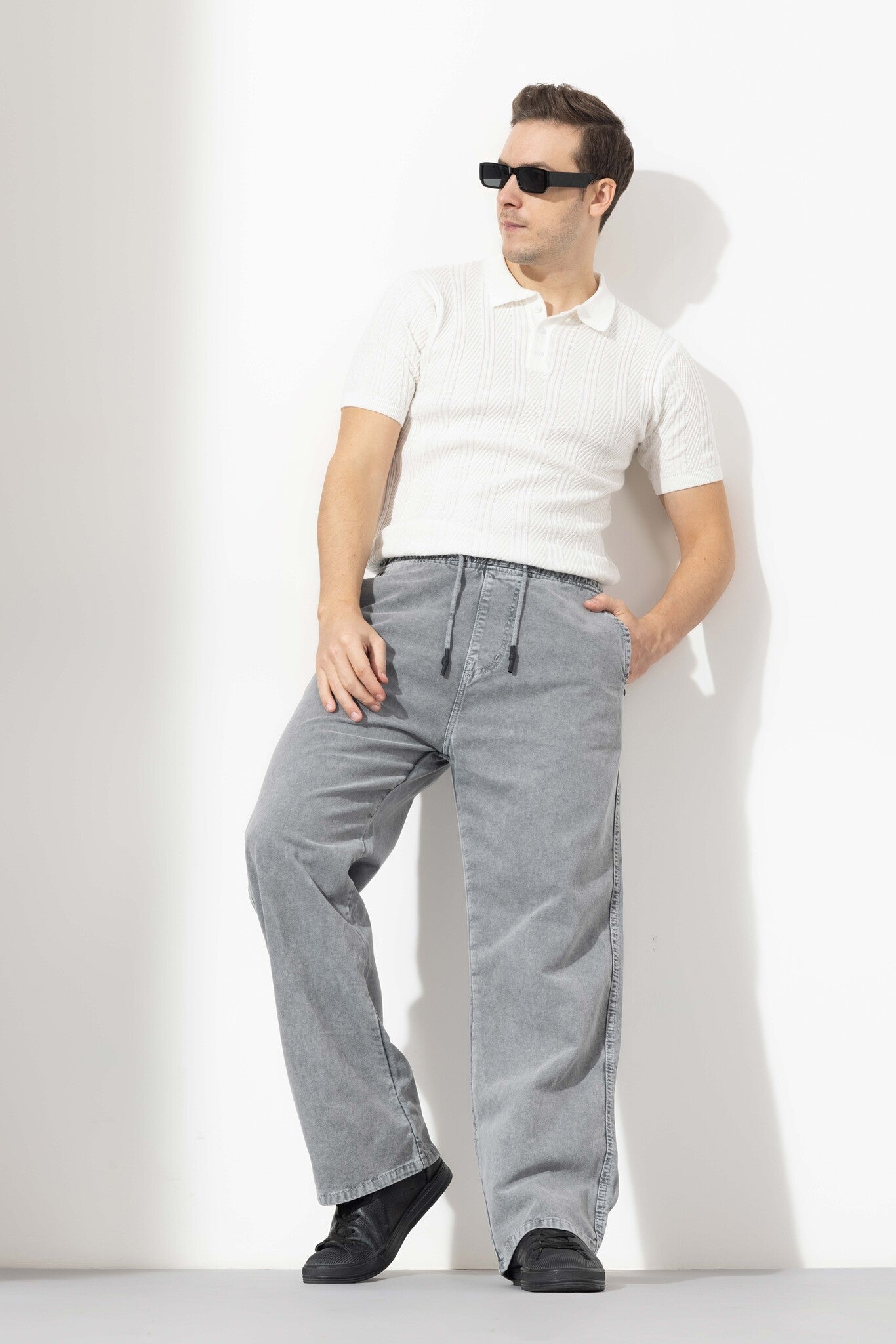 Grey Men Elasticated Waist Denim Jeans