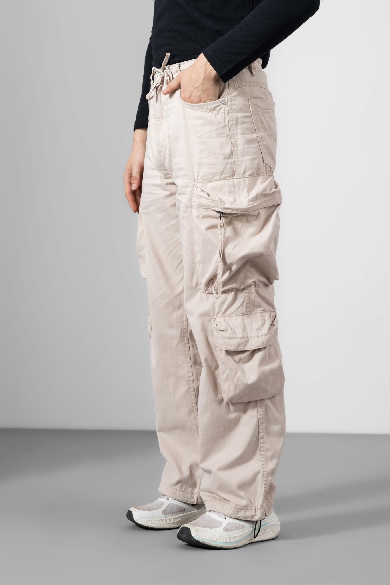 Cream Men Cotton Cargo Pants 8 Pockets