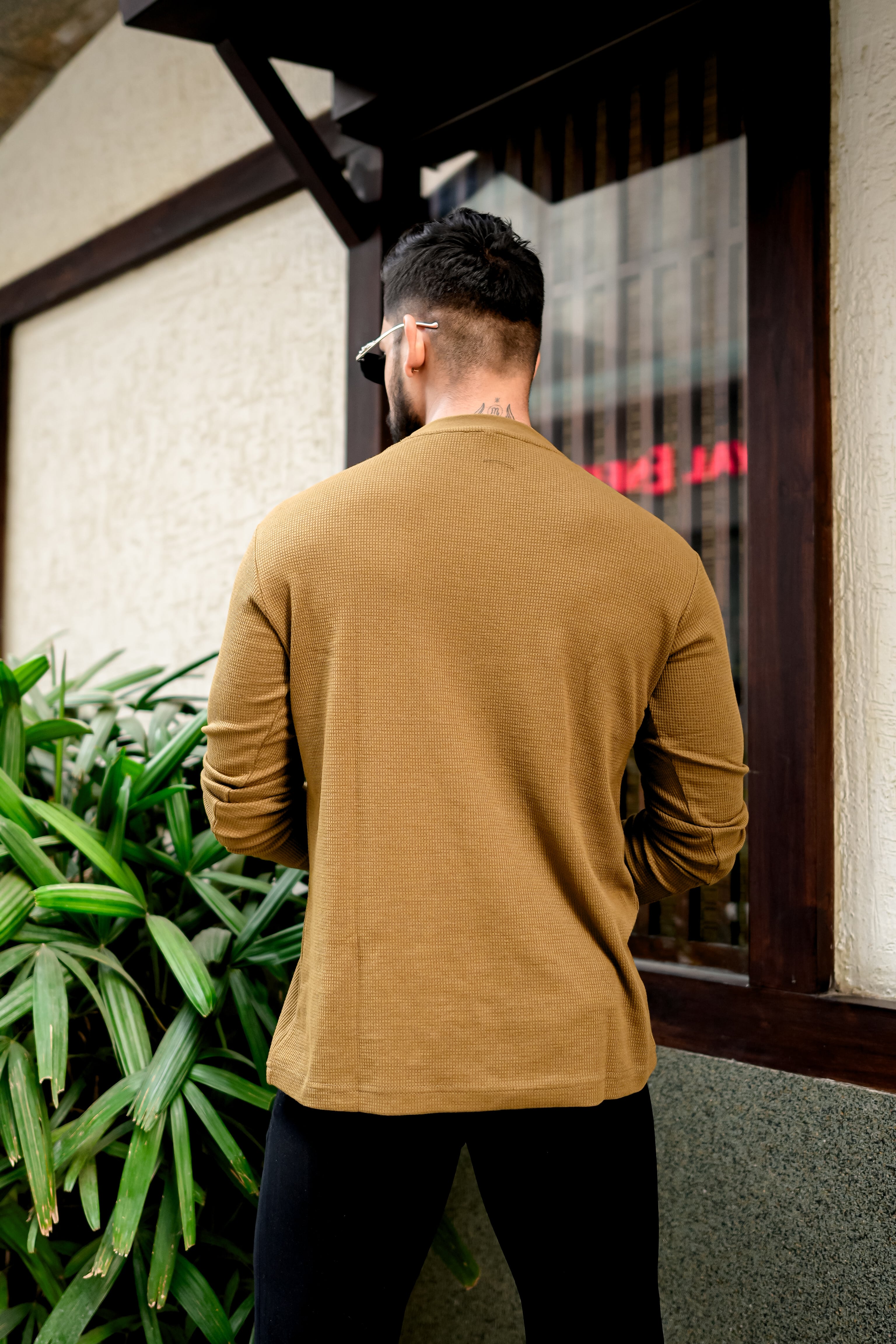 Black and Brown Waffle Roundneck