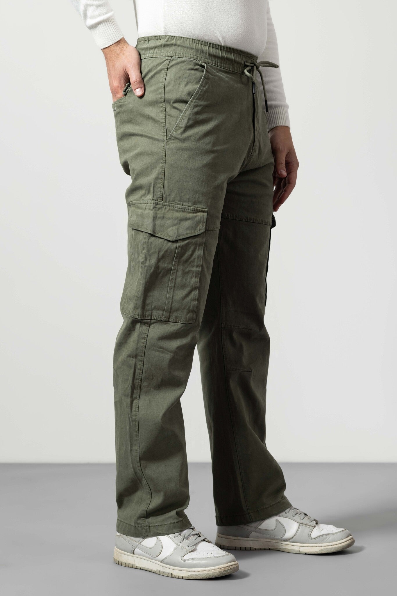 Green Straight Fit Cotton Pants