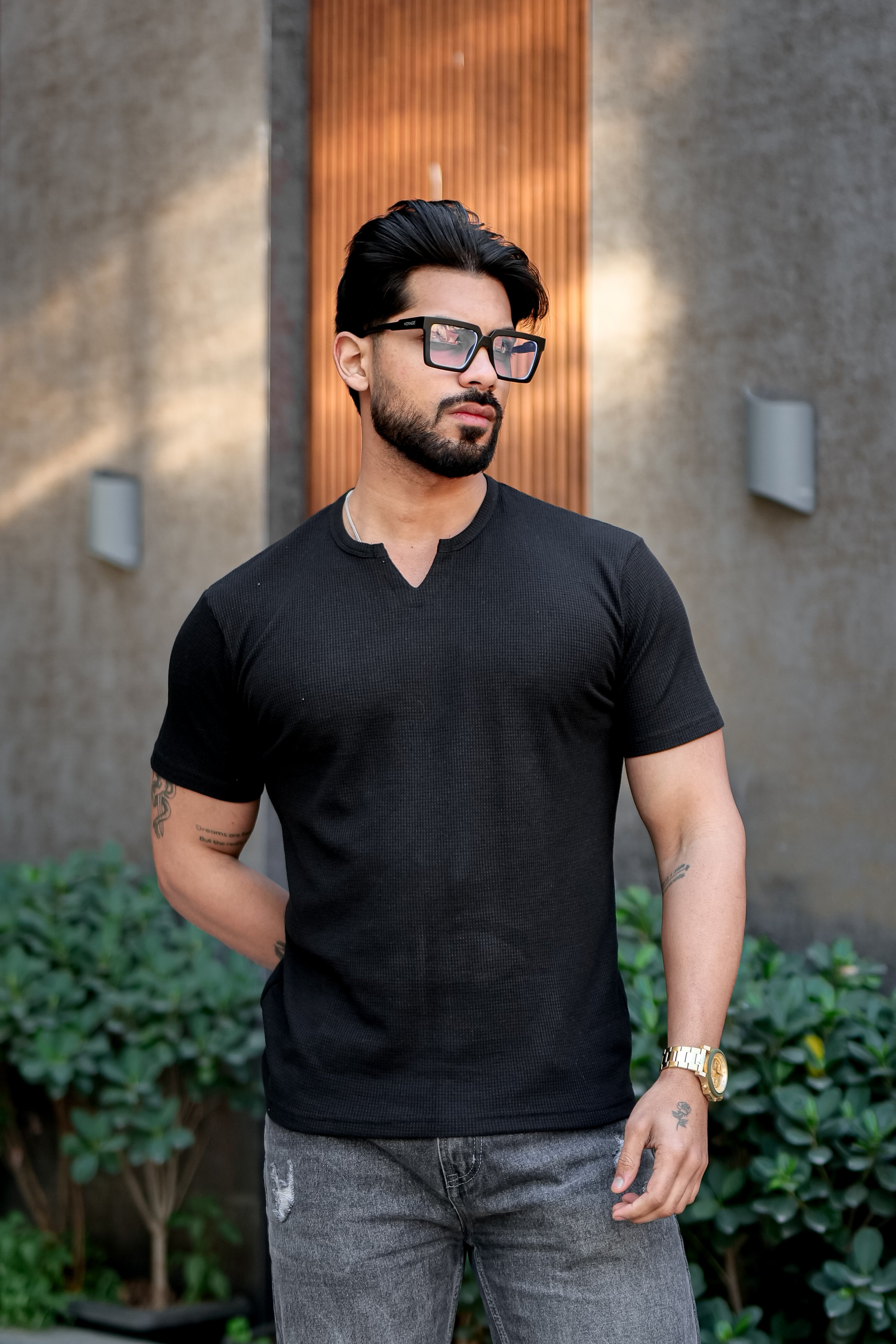 Black Waffle V Neck T-Shirt