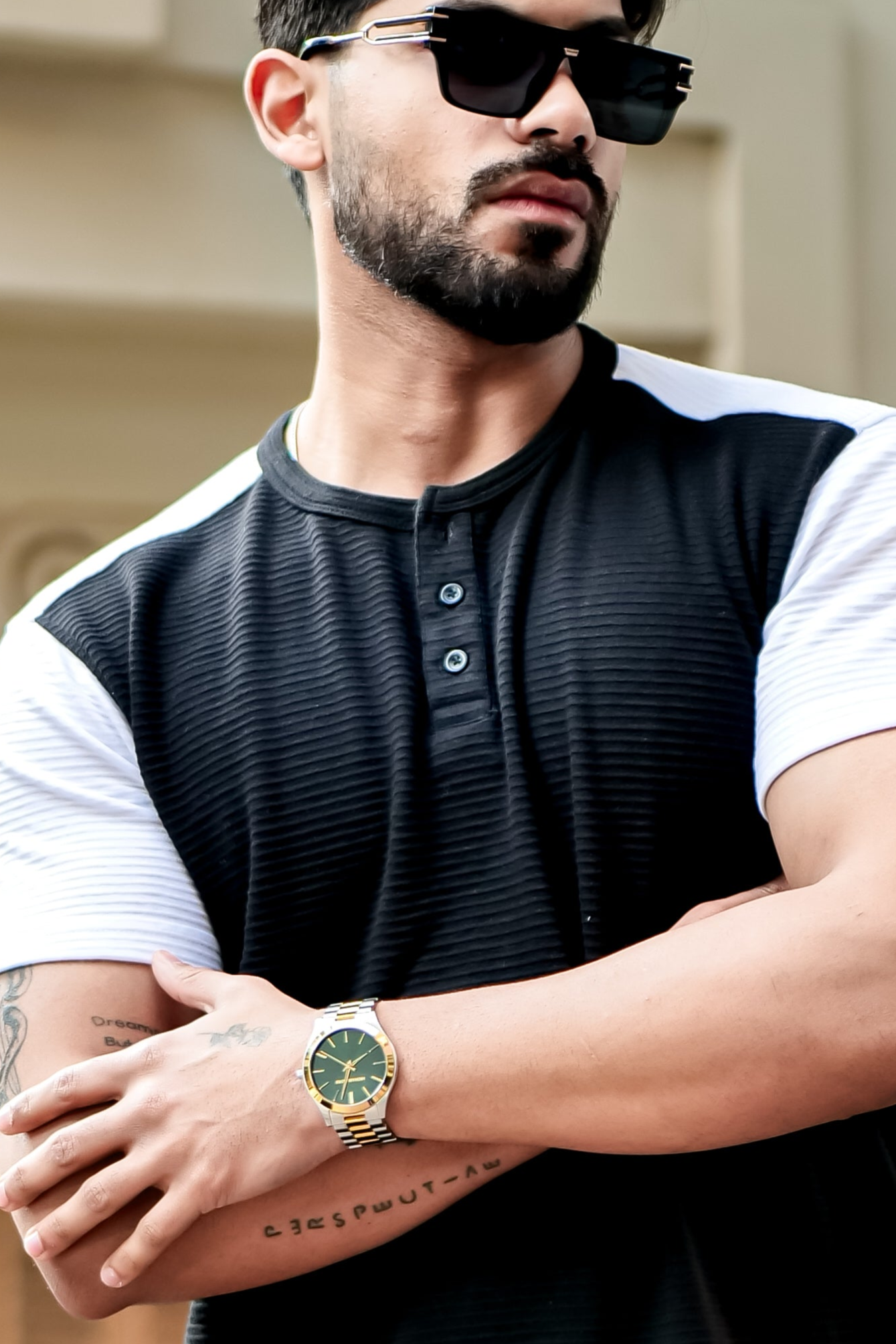 Black Self Design Colorblock Henley T-Shirt