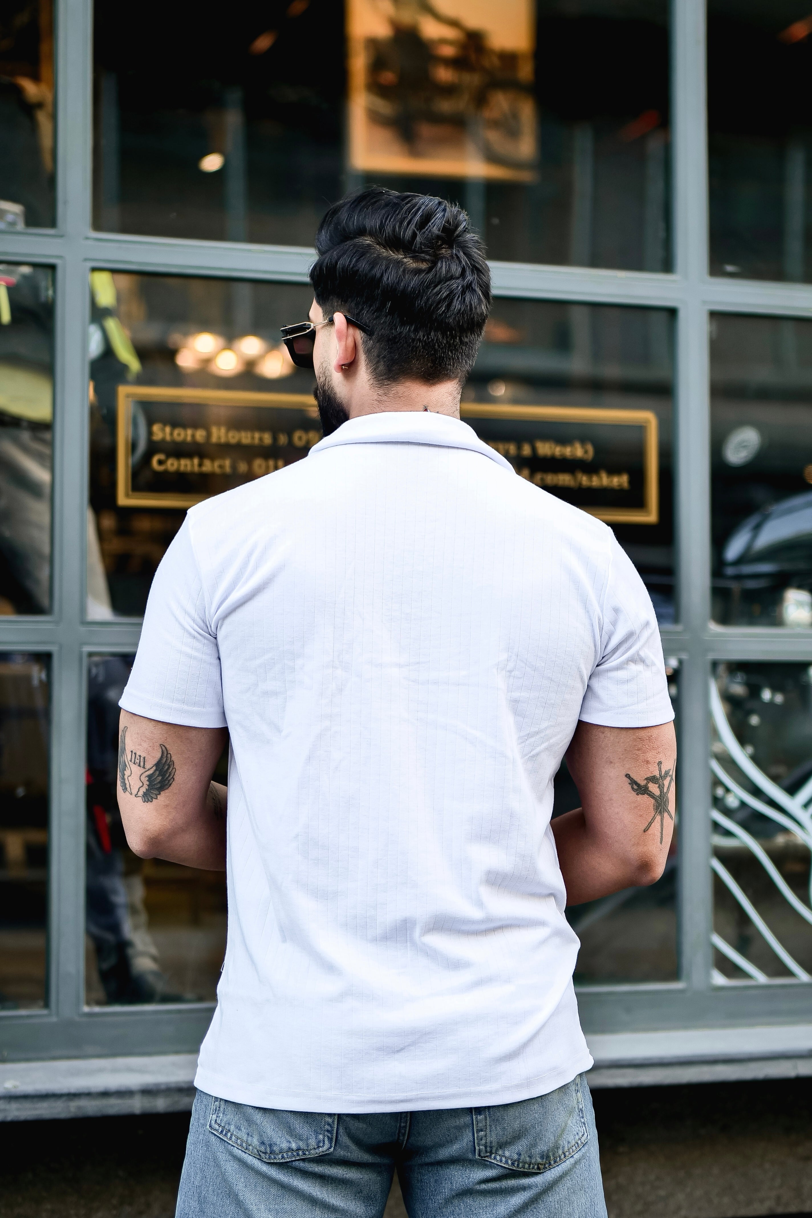 White Self Design Drop Needle Zipper T-Shirt