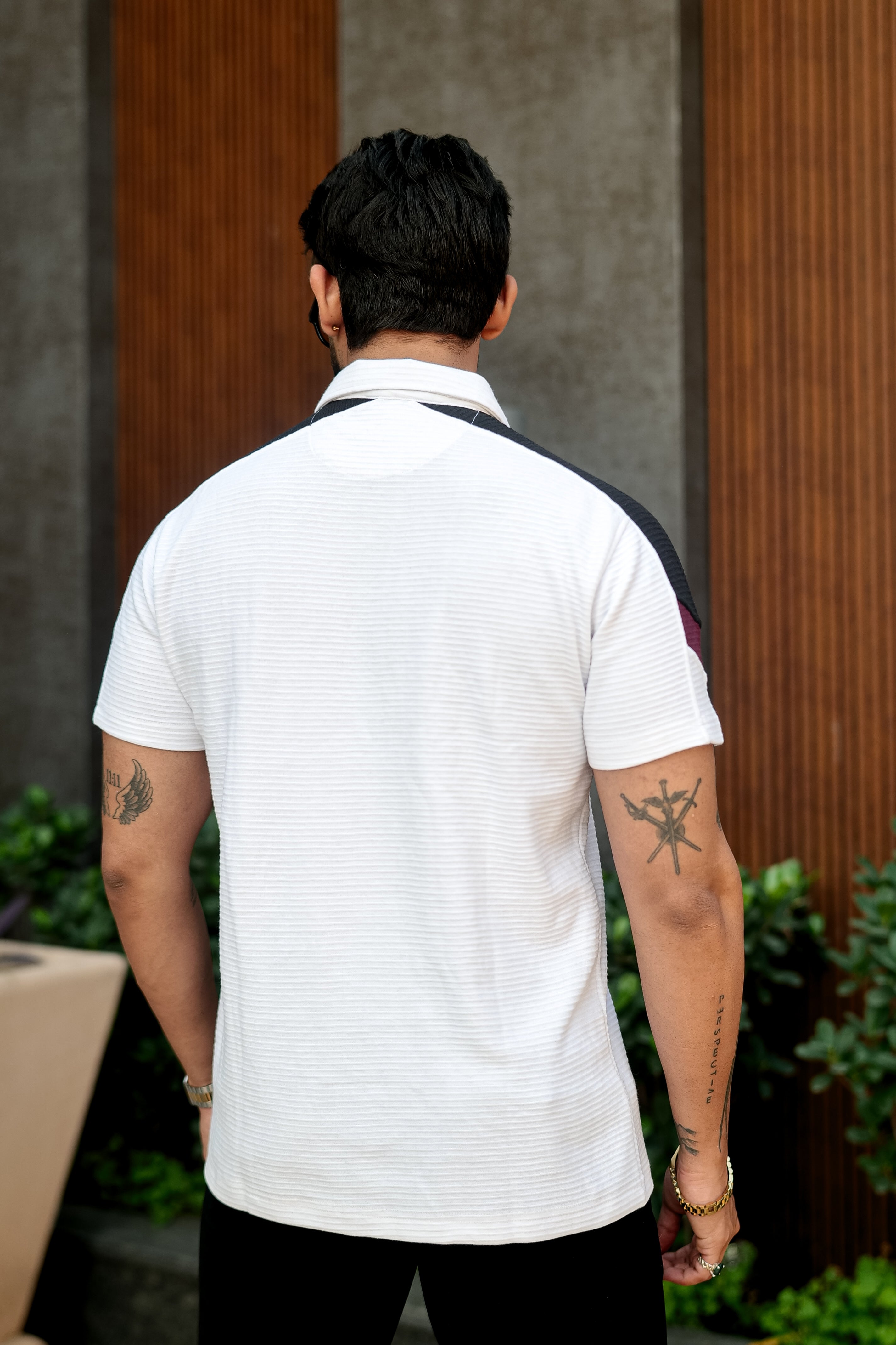 White Colorblock Self Design Polo Collar T-shirt