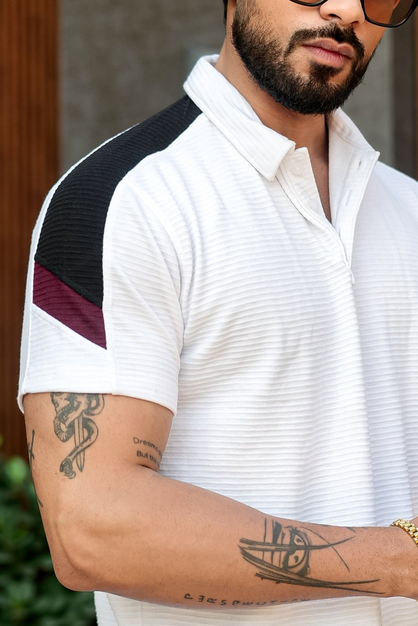 White Colorblock Self Design Polo Collar T-shirt