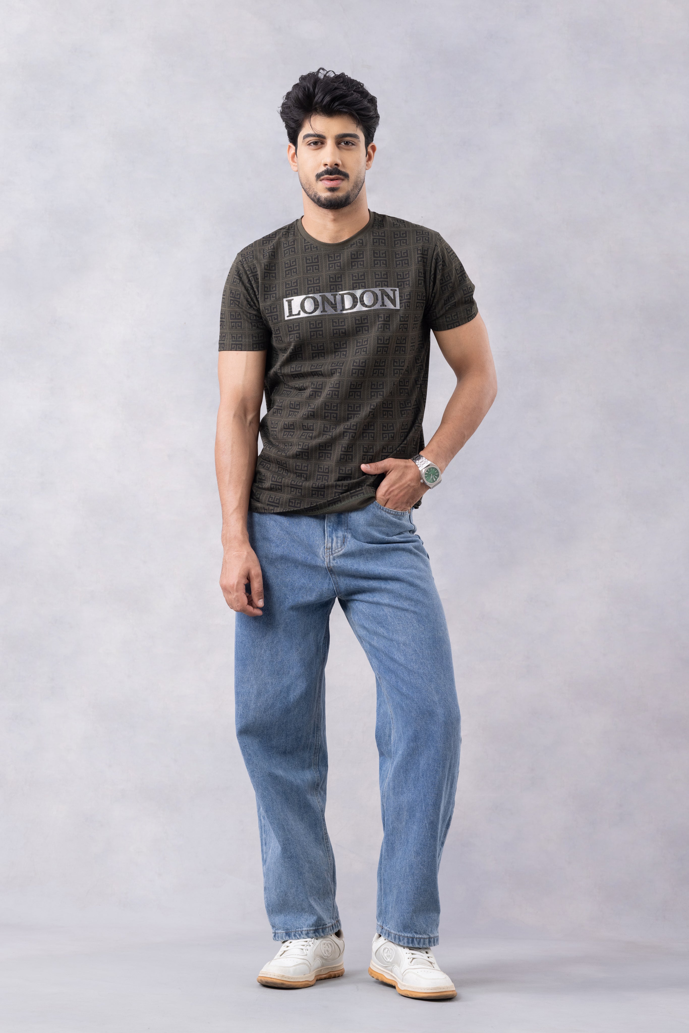 Green "London" Half Sleeve Round Neck T-Shirt