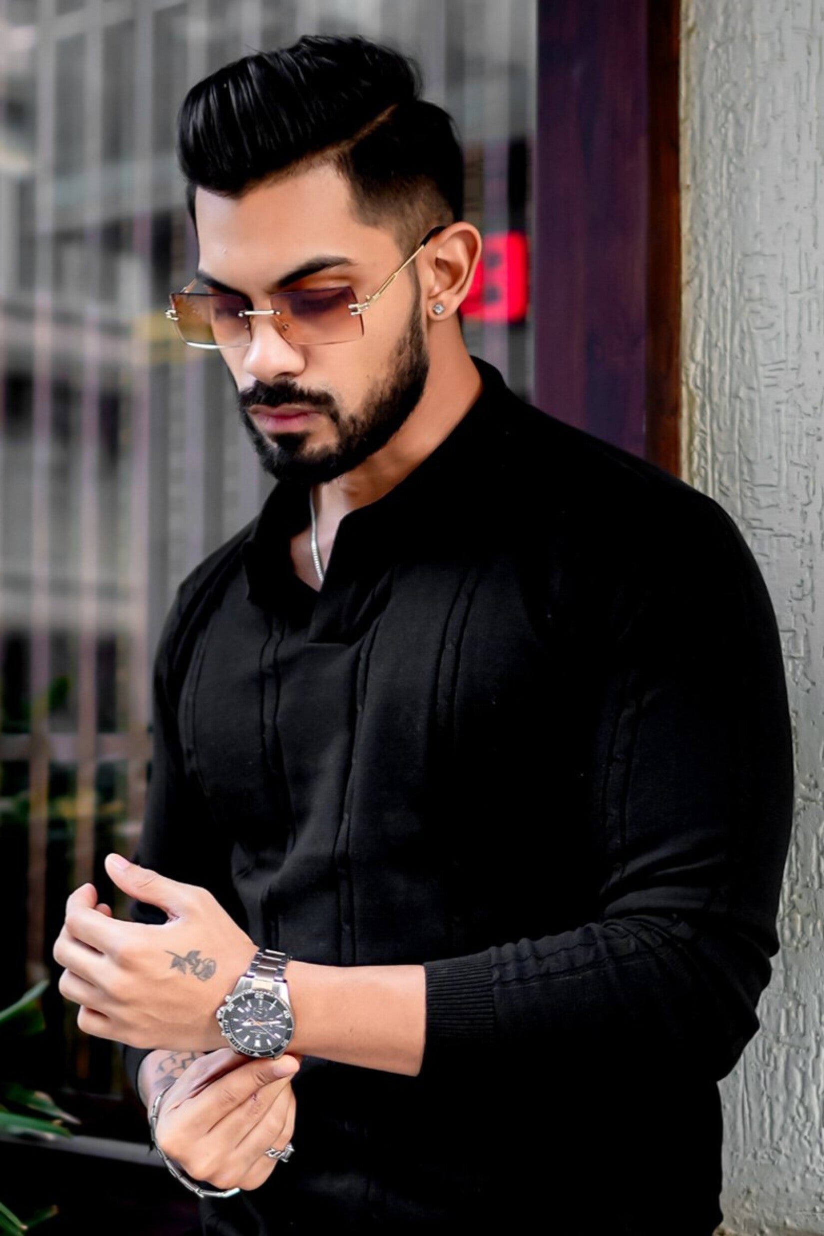 Black Self Design Flat Knit Tshirt